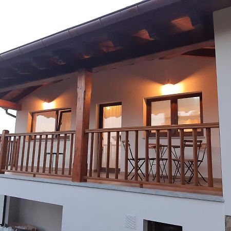 Apartament Tiu Enrique 3 Onís Zewnętrze zdjęcie
