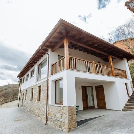 Apartament Tiu Enrique 3 Onís Zewnętrze zdjęcie
