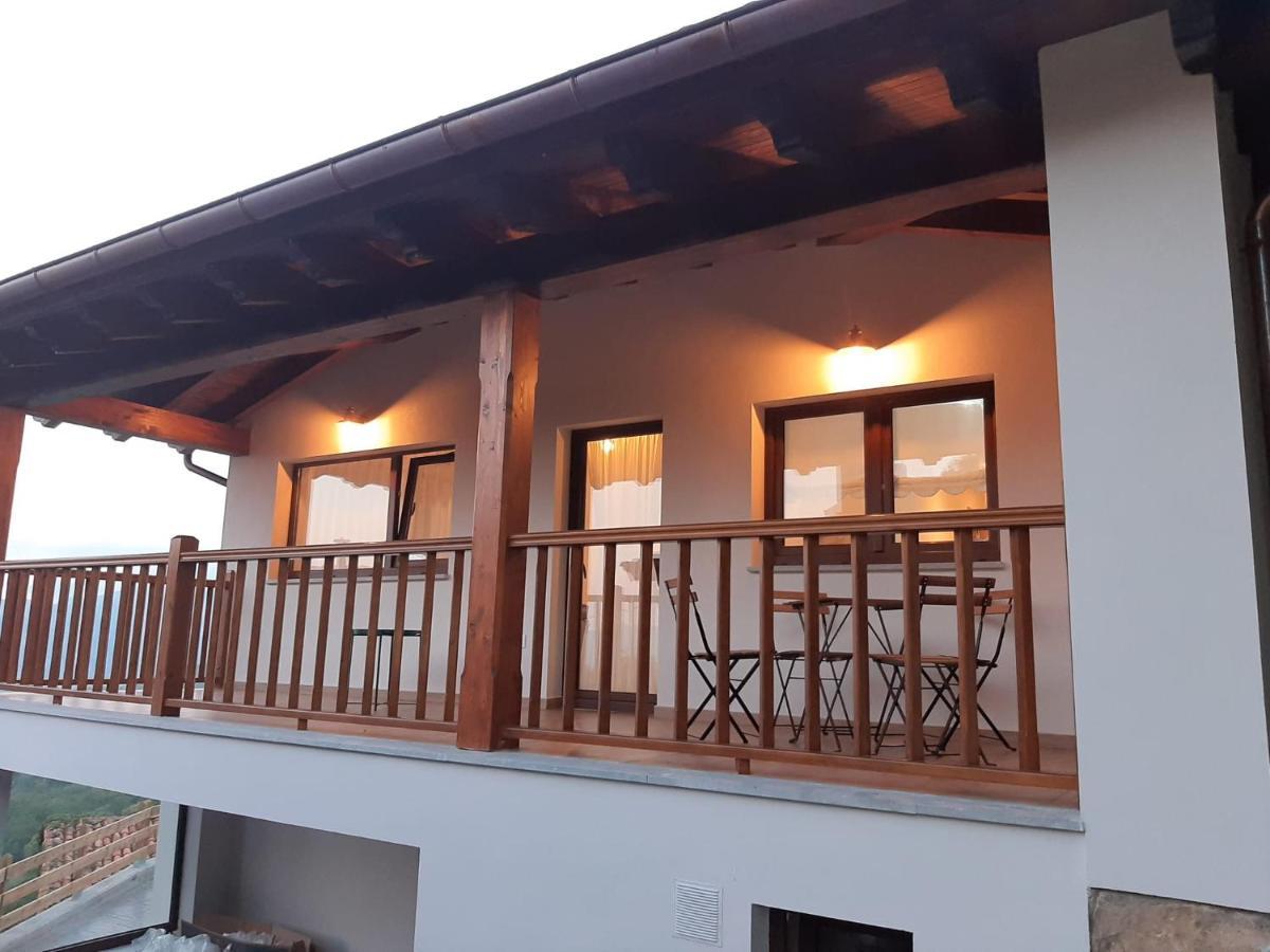 Apartament Tiu Enrique 3 Onís Zewnętrze zdjęcie